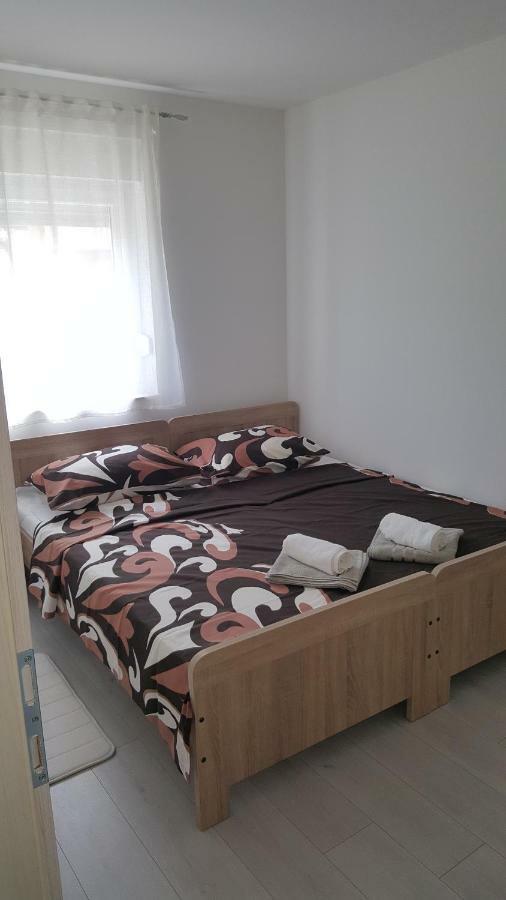 Appartamento Studio Apartman Nina Fiume Esterno foto