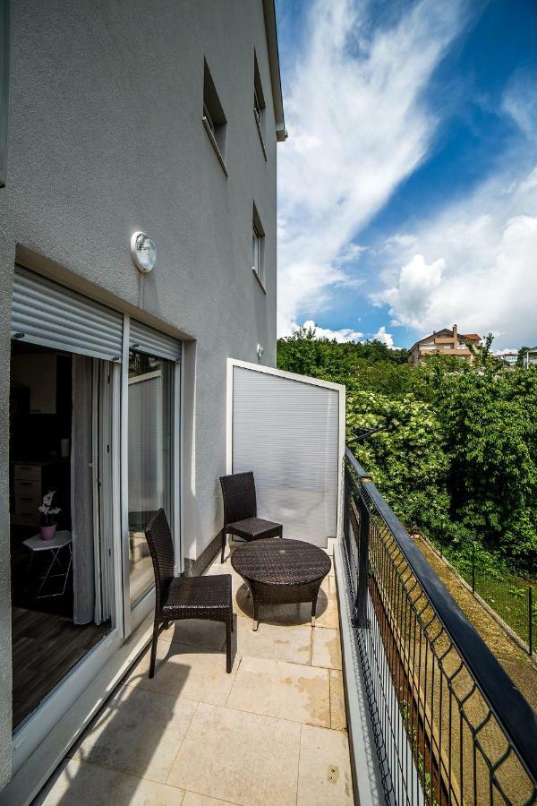 Appartamento Studio Apartman Nina Fiume Esterno foto