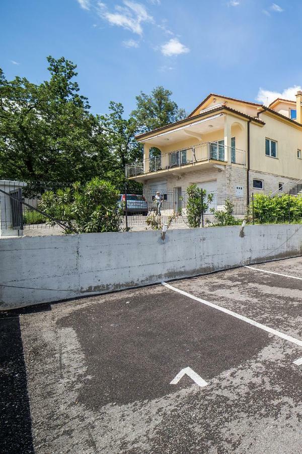 Appartamento Studio Apartman Nina Fiume Esterno foto